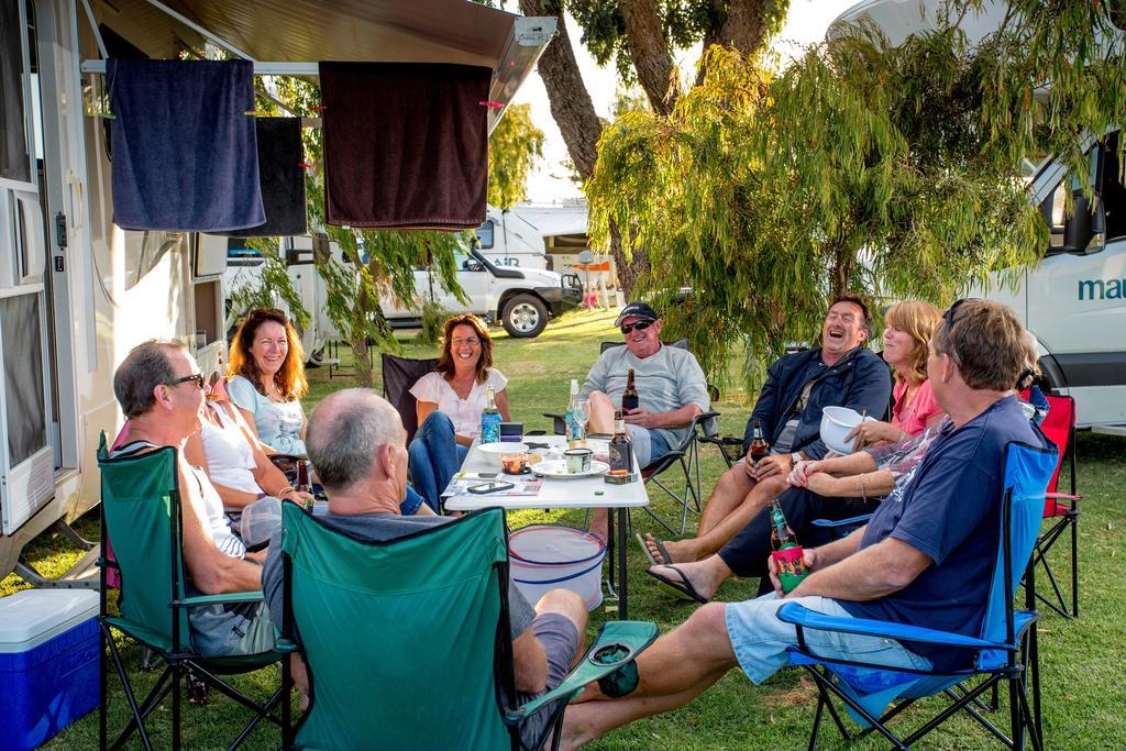 Big4 Port Fairy Holiday Park ภายนอก รูปภาพ