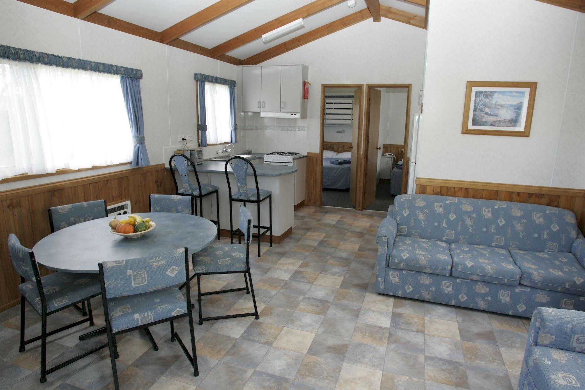 Big4 Port Fairy Holiday Park ภายนอก รูปภาพ