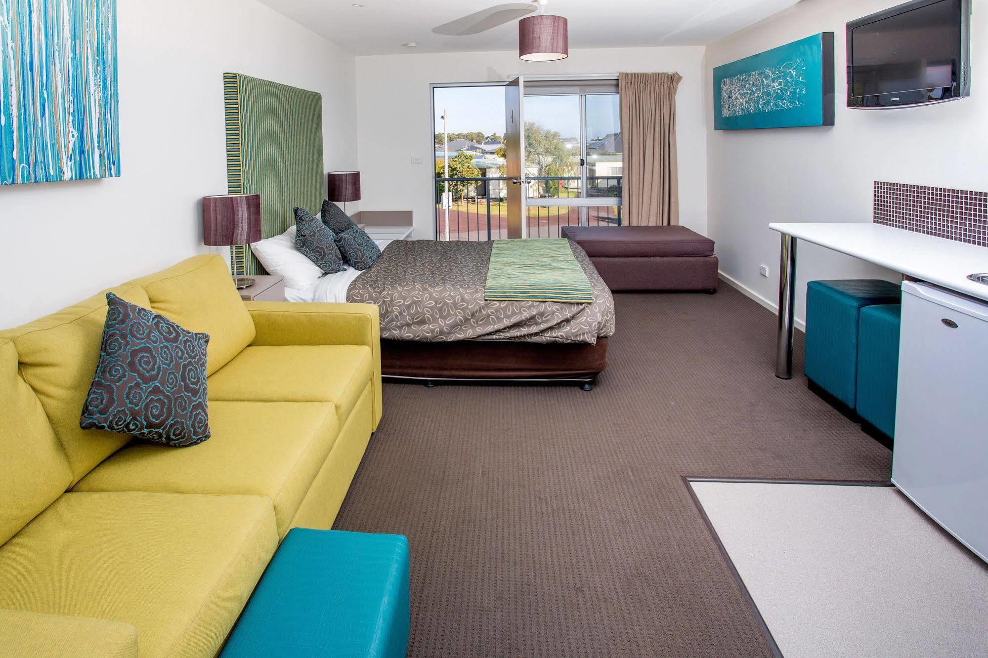 Big4 Port Fairy Holiday Park ภายนอก รูปภาพ